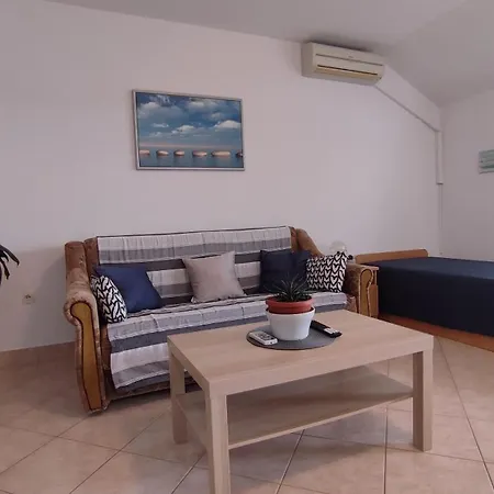 Апартаменты Hilda *