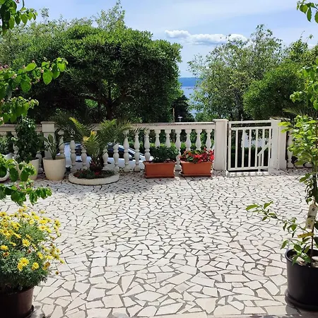 Hilda Апартаменты