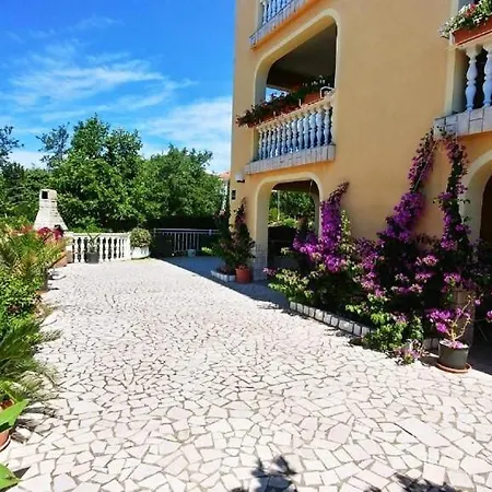 Hilda Apartment Crikvenica